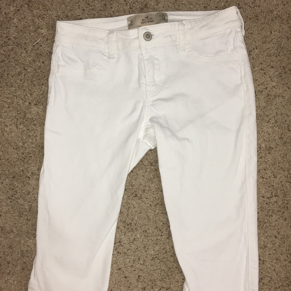 White denim Hollister jeans